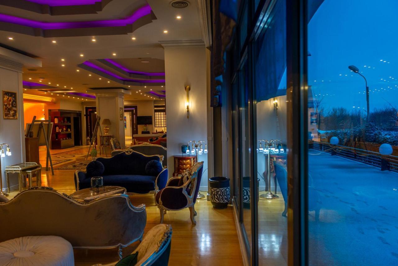 Phoenicia Express Hotel Bucarest Esterno foto