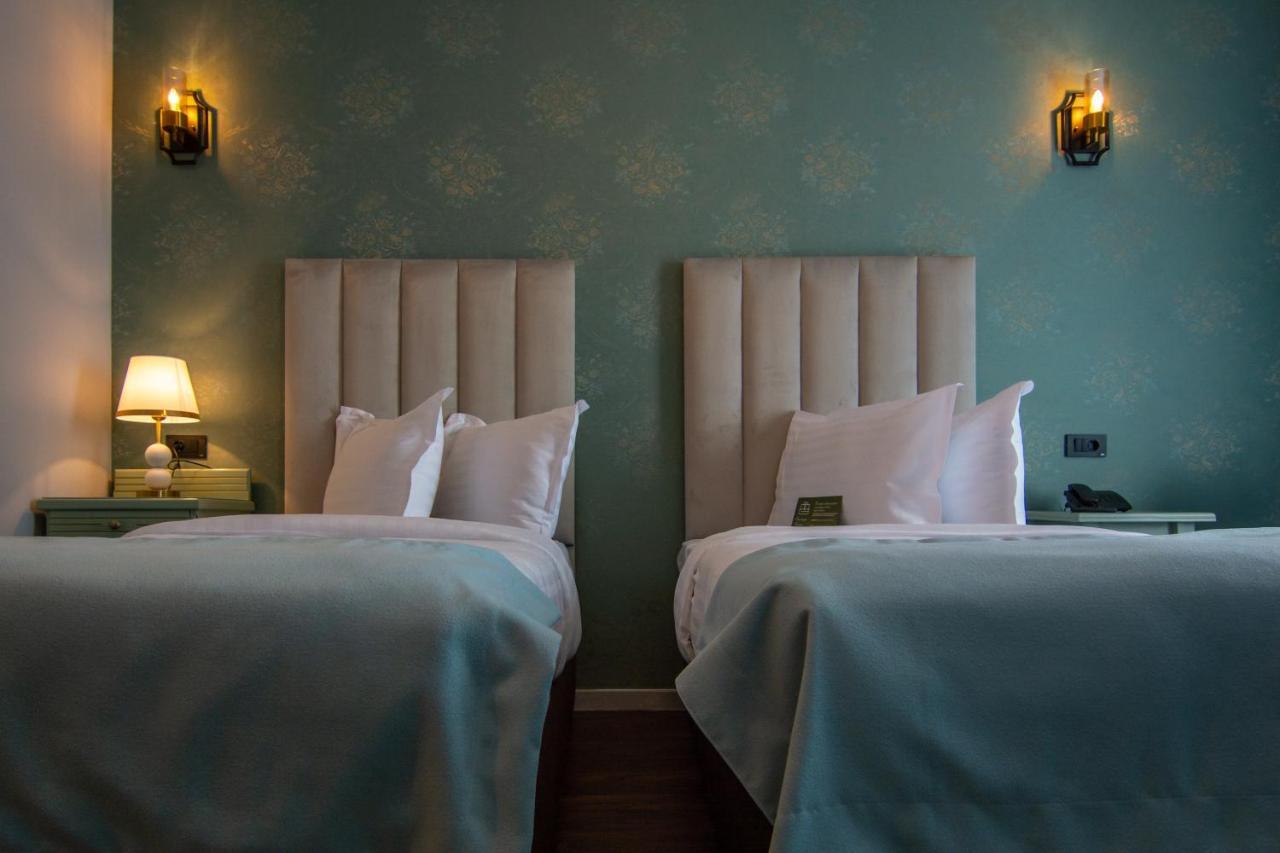 Phoenicia Express Hotel Bucarest Esterno foto