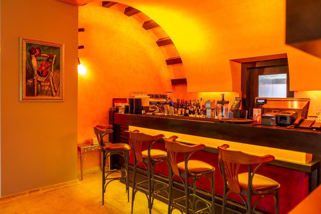 Phoenicia Express Hotel Bucarest Esterno foto